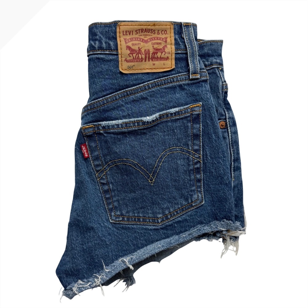 Levis 501 Original High Rise Denim Shorts Medium Wash Blue Womens 24 Cut Off